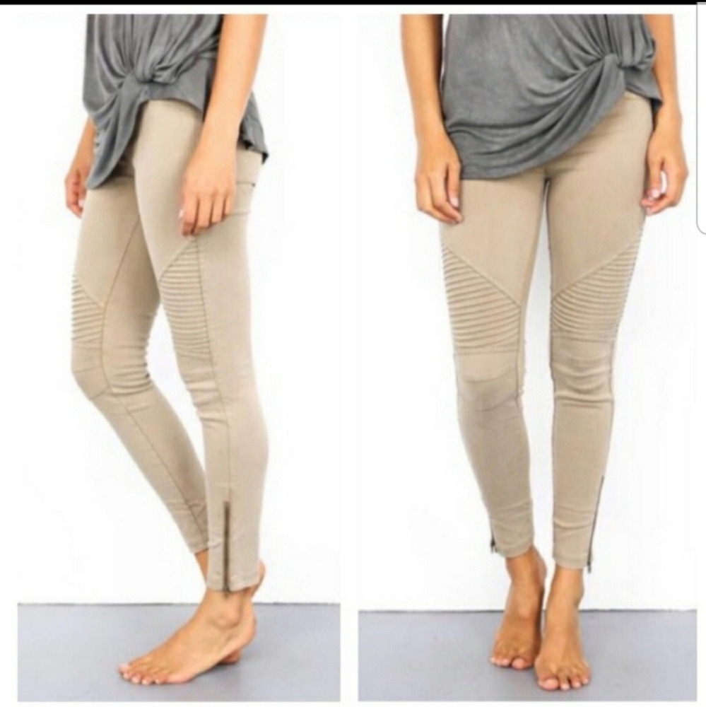 RELISTED LAST 1! Black moto biker jean leggings - Picture 8 of 8